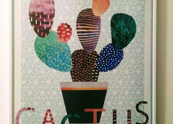 Wehost Barety - Blooming Balcony Retreat - 3-4prs 니스