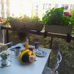 Appartement Wehost Barety - Blooming Balcony Retreat - 3-4prs *