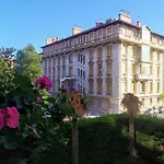 Appartement Wehost Barety - Blooming Balcony Retreat - 3-4prs