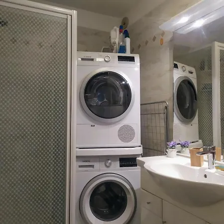 Апартаменты Wehost Barety - Blooming Balcony Retreat - 3-4prs Ницца