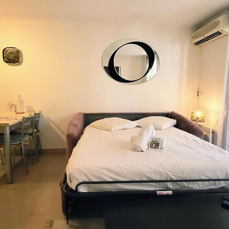 公寓 Wehost Barety - Blooming Balcony Retreat - 3-4prs *