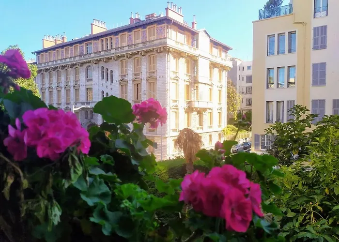 Appartement Wehost Barety - Blooming Balcony Retreat - 3-4prs *