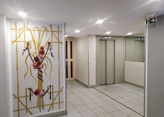 דירה Wehost Barety - Blooming Balcony Retreat - 3-4prs *